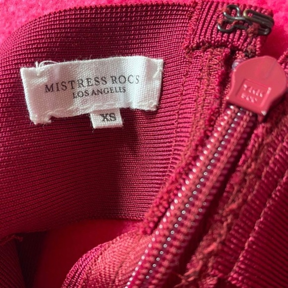 Burgundy Bandage One Shoulder Choker cutout dress - Picture 11 of 11